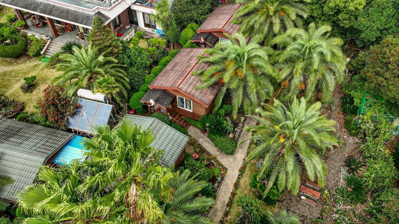 Valley Village Seogwipo Exterior foto